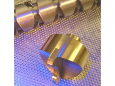 Self reversing screw and blade nut